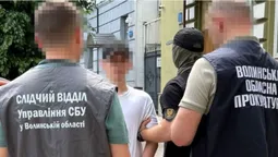 18-річний лучанин із 7 знайомими реєстрували росіянам Starlink (фото)