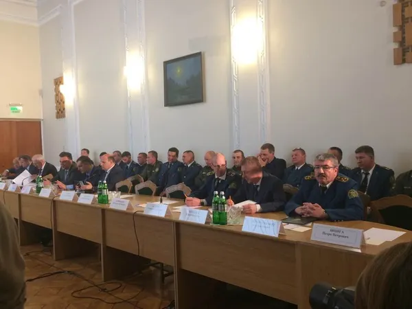 Вважаю недопустимими черги на «Ягодині», – Порошенко