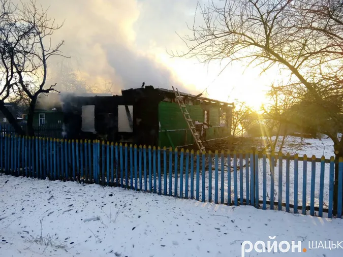 На Волині від свічки покійниці згоріла хата