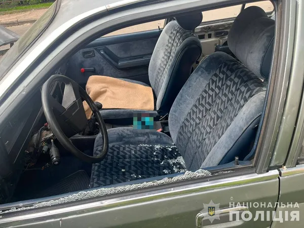 У Луцьку чоловік зламував машини, з яких викрадав речі власників та запчастини (фото)
