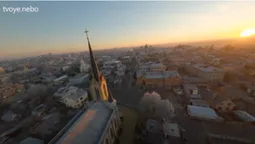 Луцьк у променях морозного ранку зняли з висоти (відео)