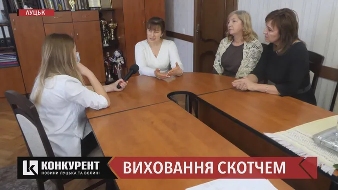 Виховательку, що заклеювала дітям рот скотчем, ймовірно, переведуть в інший садочок чи групу (відео)