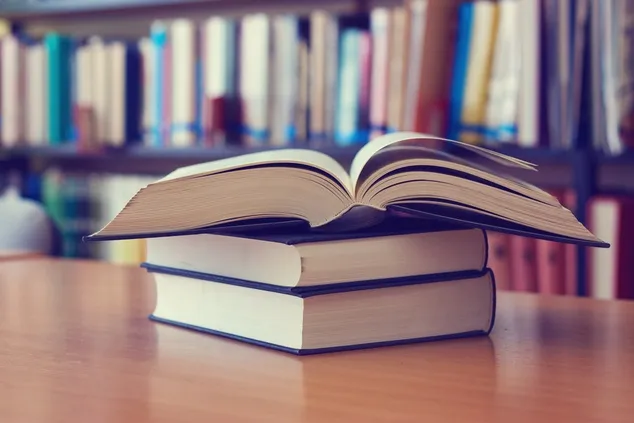 ТОП-7 українських письменників, книги яких треба прочитати 