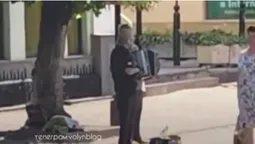 В центрі Луцька музики співають російські пісні (відео)