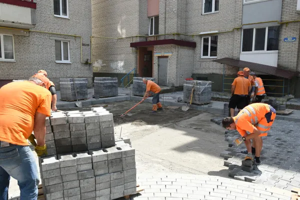 Цьогоріч у Луцьку планують відремонтувати понад 30 дворів (фото)