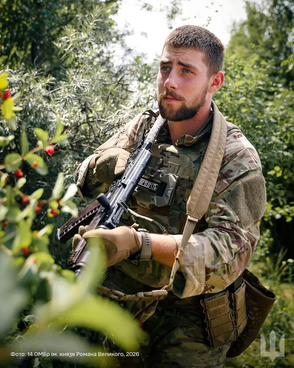 У 19 років – на війні: історія бійця волинської бригади, який ще підлітком мріяв захищати Україну