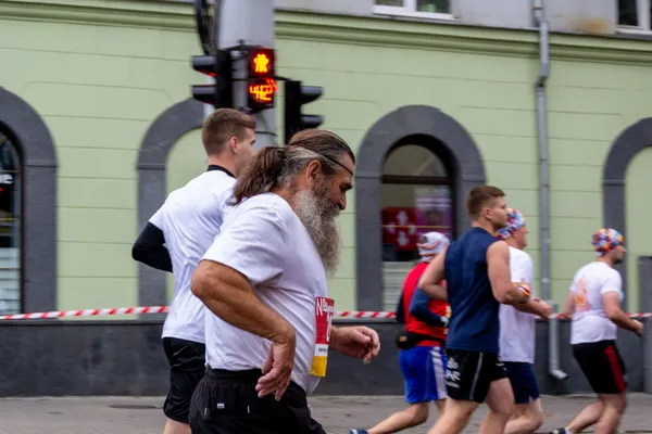 21 пласке питання ПРО БІГ до організаторів луцького півмарафону