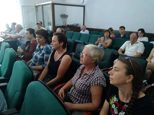 Працівники луцького «Привозу» звернулися до Апарату Президента через порушення