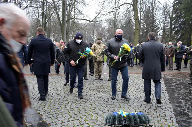 У Луцьку вшанували ліквідаторів наслідків Чорнобильської катастрофи (фото)