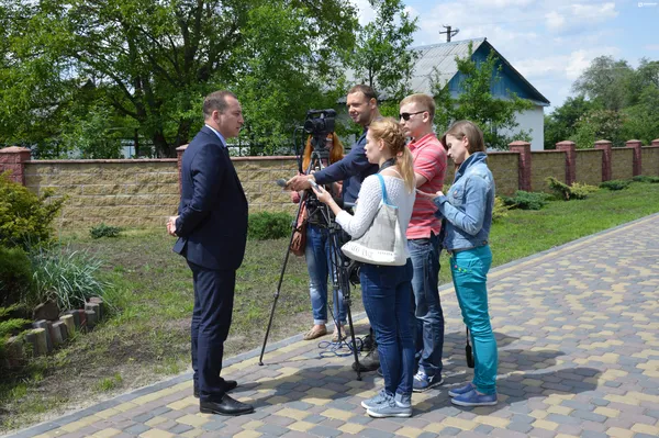 Олександр Кватирко відповідає на запитання журналістів