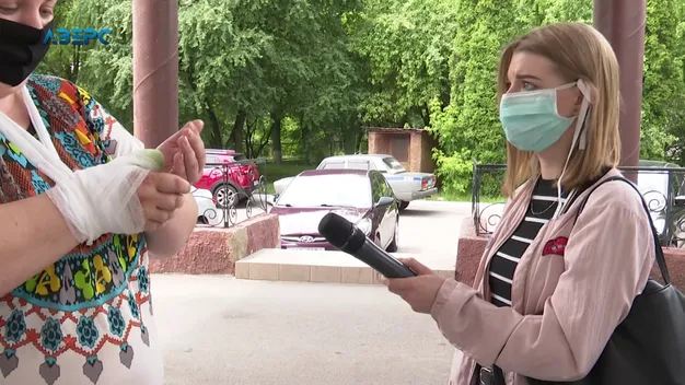 На «Кромберзі» в Луцьку жінці відрізало палець (відео)