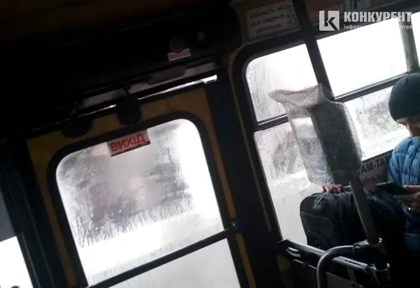 У Луцьку не працювали валідатори на двох маршрутах через смерть перевізника (фото, оновлено)