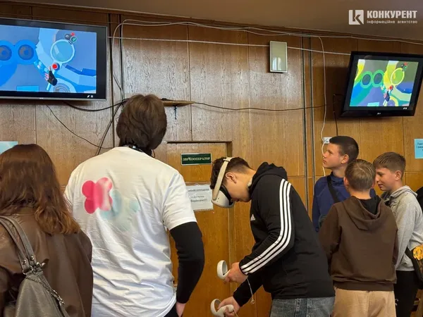 Бактерії з Сапалаївки, вода під мікроскопом і 40 млн літрів щодня: як у Луцьку пройшов AquaFest