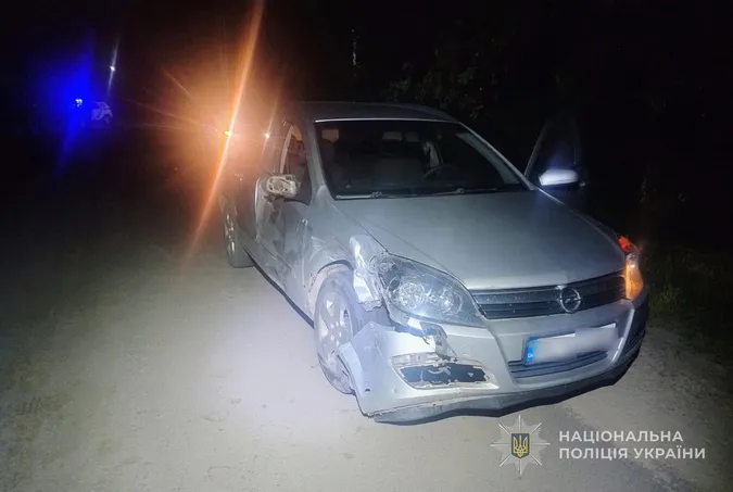 На Волині у ДТП постраждали 14-річний мотоцикліст та його 13-річний пасажир (фото)