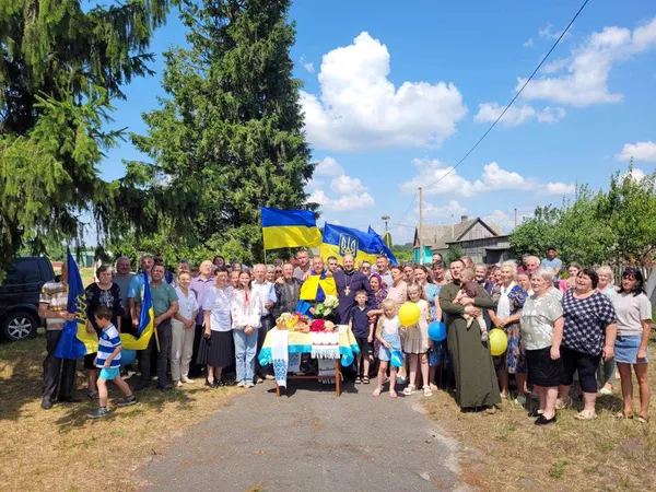Додому після чотирьох років полону: на Волині зустріли звільненого Захисника (фото)