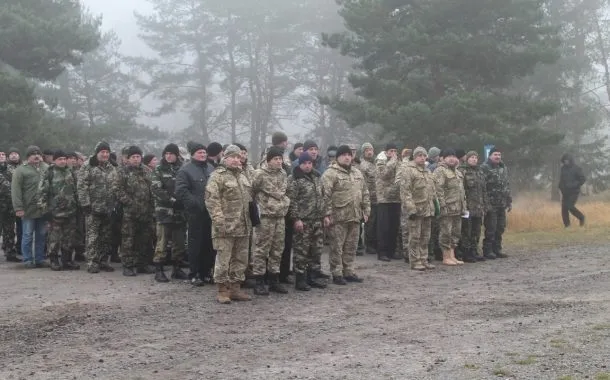 Волинських чиновників вчили воювати (фото)