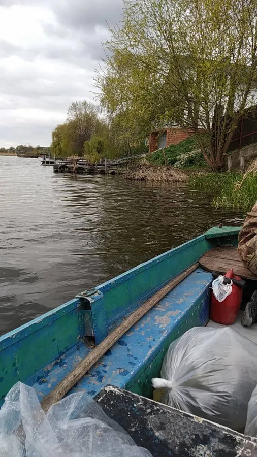 У Хрінницьке водосховище заселили 20 тисяч щук (відео)