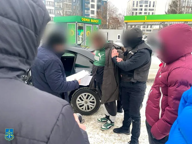 $8000 за непридатність до служби в армії: на Волині викрили організатора «схеми» (фото)