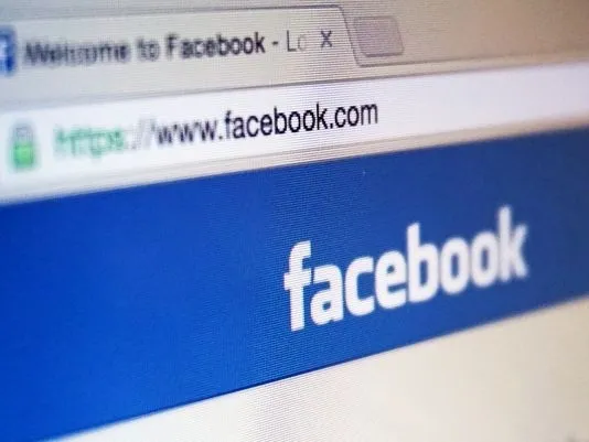 Facebook почав маркувати фейкові новини 
