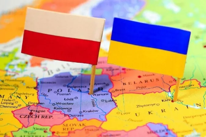 Серед українців значно знизився рівень симпатії до поляків і Польщі