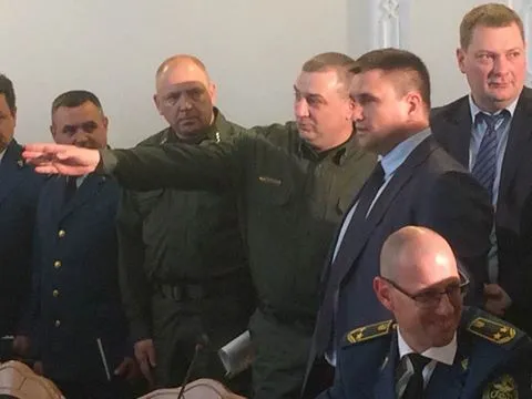 Міністр закордонних справ розповів про ДРУГа на кордоні