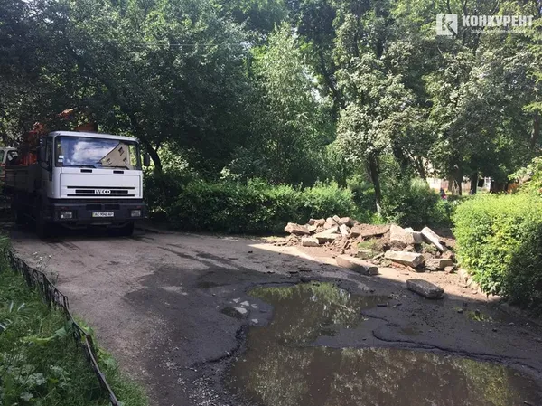 У Луцьку розпочали ремонт вулиць Волі та Чехова (фото)