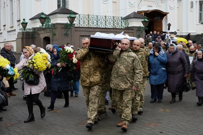 У Луцьку провели в останню путь двох загиблих Героїв (фото)