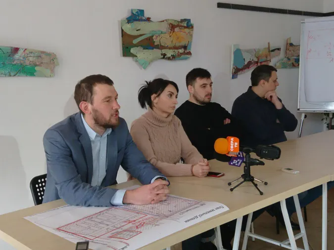 Скористалися останнім аргументом, - депутати про бунт у Луцькраді