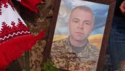 Загинув від ворожого дрона: на Волині попрощалися з воїном Сергієм Панасюком (фото)