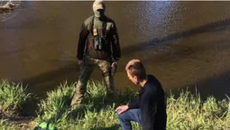Луцькі прикордонники затримали француза, який вплав намагався потрапити в Україну (фото)