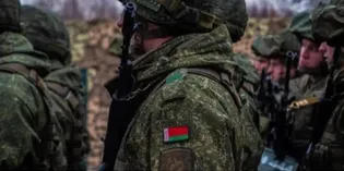 За 40 кілометрів від України: Білорусь формує нову десантно-штурмову бригаду