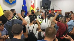 У стінах Луцькради мітинг: чого вимагають (ВІДЕО, ФОТО, ОНОВЛЕНО)