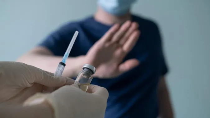 На Волині невакцинована вчителька програла суд і не повернеться на роботу