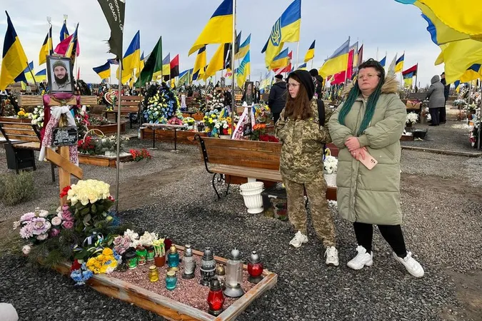 На Волині пройшла 20-кілометрова хода в честь воїна Олександра Вдовича (відео)