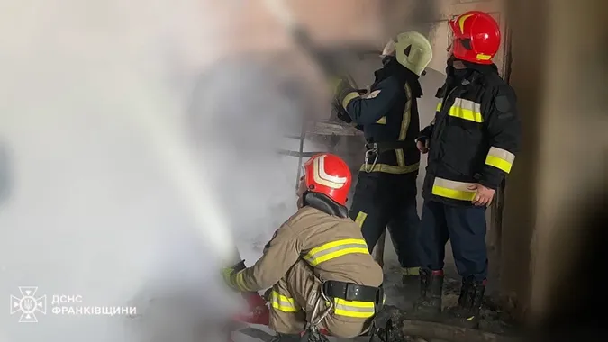 Порушення законів та звичаїв війни: на Прикарпатті розслідують ворожий удар по області