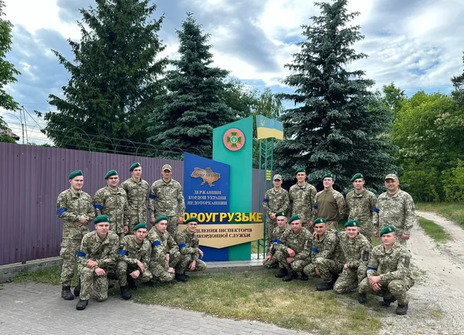 На Волині звільнили у запас прикордонників-строковиків (фото)