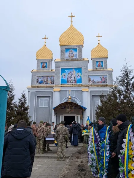 На Волині попрощалися із загиблим воїном Петром Процом (фото)