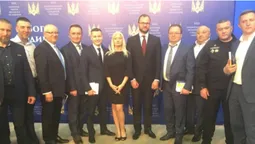 Волиняни поїхали до Києва на молитовний сніданок (фото)