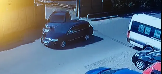 У Луцьку – аварія: Renault не пропустив Volkswagen (відео)