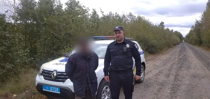 На Волині у лісі розшукали зниклого безвісти пенсіонера (фото)