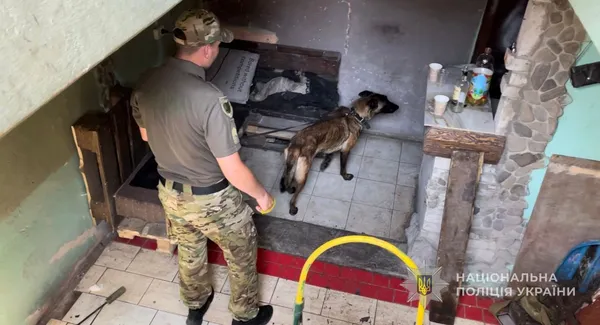 Волинські поліцейські ліквідували нарколабораторію, де варили амфетамін (фото, відео)