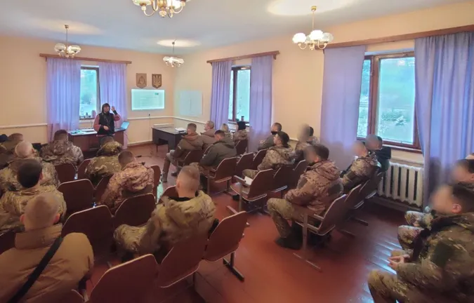 НАТО допомагає Україні з психологічною підготовкою військових (фото)