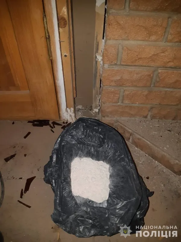 Заробляли понад пів мільйона щомісяця: на Волині затримали банду наркобариг (фото, відео)