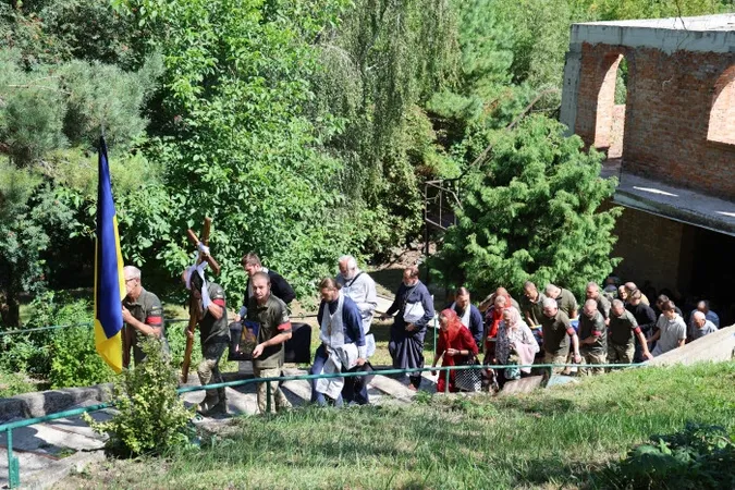У Луцьку попрощалися із Героєм Олександром Зінчуком (фото)