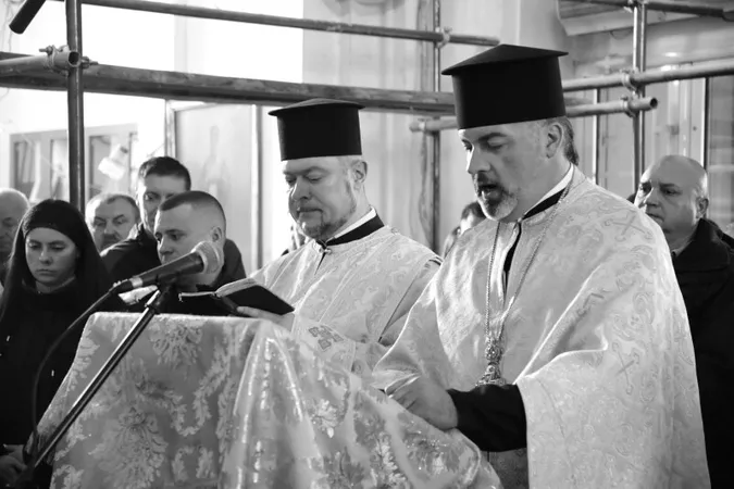 У Луцьку попрощалися із загиблим на Запоріжжі Романом Домановим