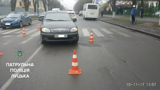 У Луцьку на пішохідному переході «Ланос» збив школяра