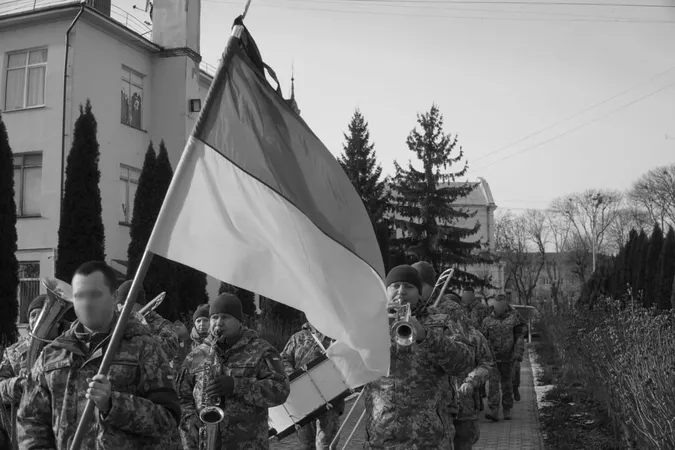 Не витримало серце: на Волині попрощалися з воїном Володимиром Воробйовим (фото)