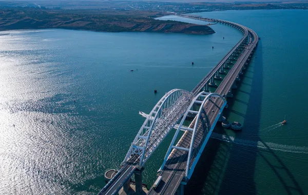 Міст у Мордор: тріумф і катастрофа орків у Керчі