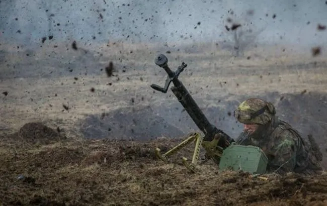 Ворог наступає на Сході, тривають бої,  – Генштаб