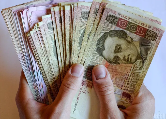Чому не приходять 6 500 гривень допомоги у Дії та куди звертатися